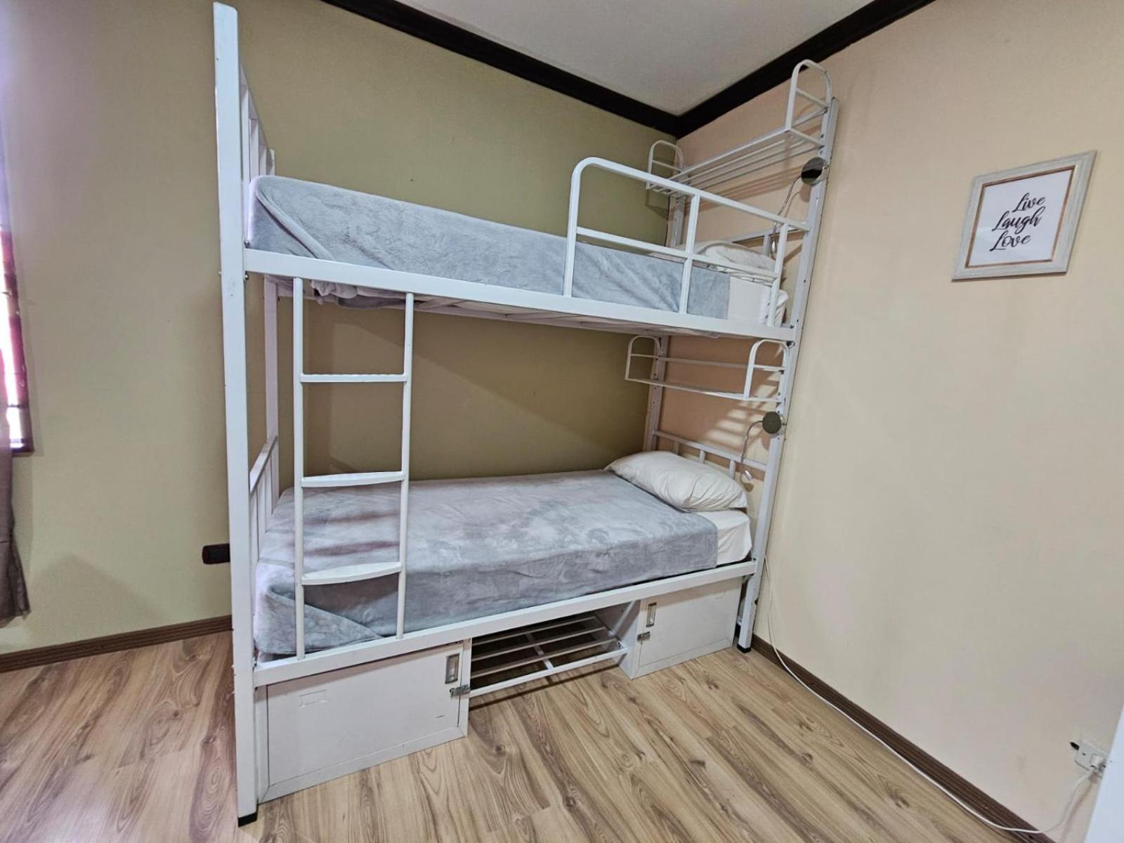 Hostel La Cali Inn San José Dış mekan fotoğraf