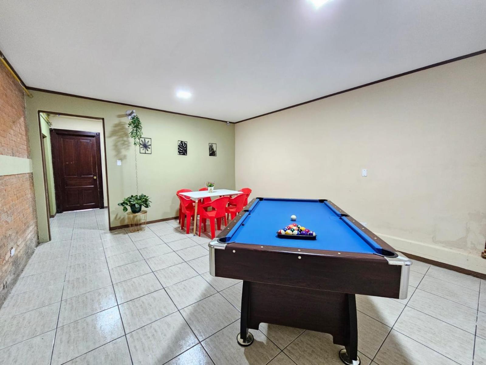 Hostel La Cali Inn San José Dış mekan fotoğraf